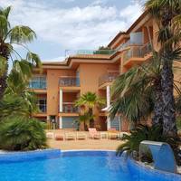 La Salamandra Apt 9A
