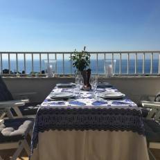 Apartment With Sea View