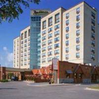 Radisson & Suites