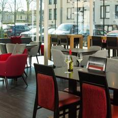 Express By Holiday Inn