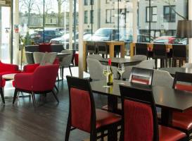 Express By Holiday Inn