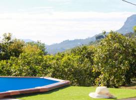 Casita Naranja
