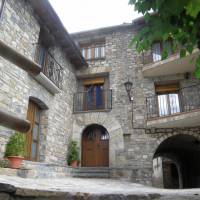 Casa Cosculluela