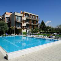 Hotel Holiday