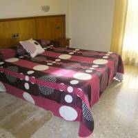 Hotel Reina Isabel