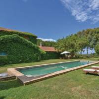 Six-Bedroom Holiday Home in Tarquinia (VT)