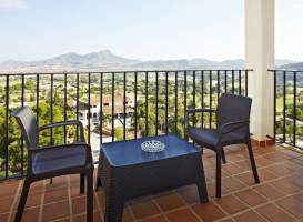 Las Lomas Village  Luxury Apartments