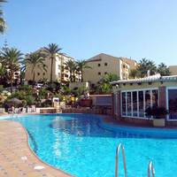 Apartamentos Macdonald Dona Lola