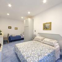 Cafiero Flat