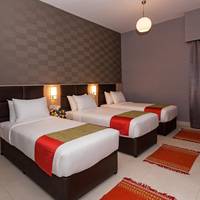 Flora Square Hotel