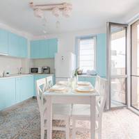 Domus Apartment