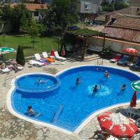 Saint George Family Hotel