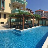 Paradise Chernomorets
