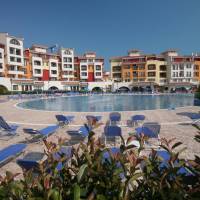 Beach Pool and Spa Apartment in Marina Cape