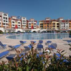 Beach Pool and Spa Apartment in Marina Cape