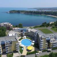 Complex Bay View