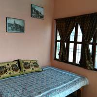 Asha Paying Guest House
