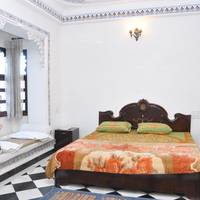 Hotel Gangaur Palace