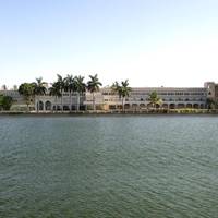 Hotel Lakend