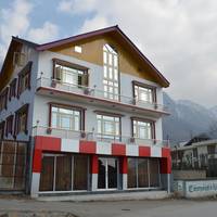 Hotel Noora Palace
