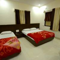 Hotel Bandhan Shirdi