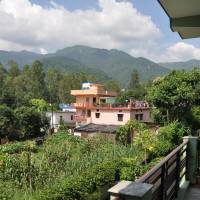 Private Room on the Green Side of Ganga