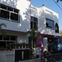 Hotel Master Inn