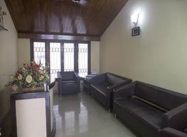OYO Rooms Red Cross Road