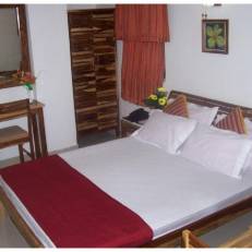 Hotel Laavish
