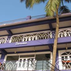 Damodar Guest House