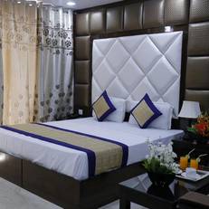 Hotel Delhi Pride