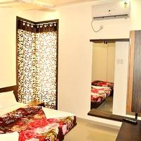Airport Hotel Mayank Residency