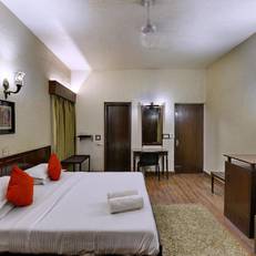 Hamilton Hotel