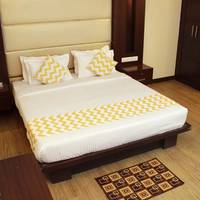 FabHotel Broadway Inn Nehru Place