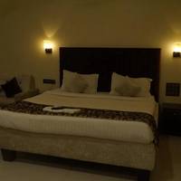 Hotel Parashar Check Inn
