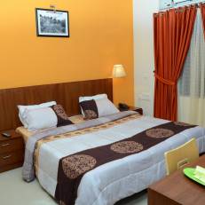 Metro Plaza Hotel
