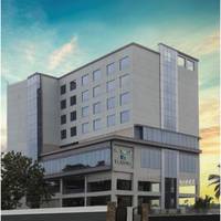 V 7 HOTEL