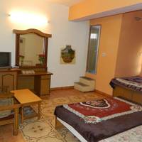 Shivam Paying Guest House