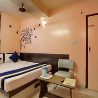Hotel Abhiraj Palace