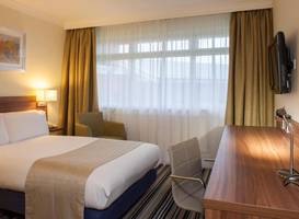 Holiday Inn Garden Court