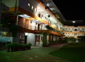 Hotel Kanha