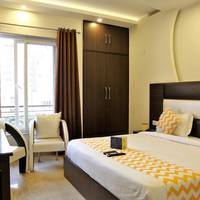 FabHotel Daffodils Inn Cyber Park