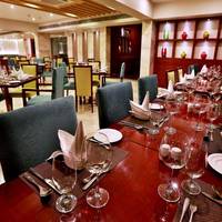 Golden Tulip Vasundhara