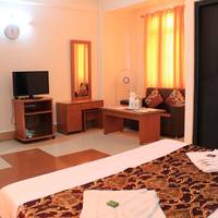 Juniper Tree Hotel