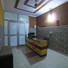 OYO Rooms Sector 15 A Ajronda Chowk Faridabad