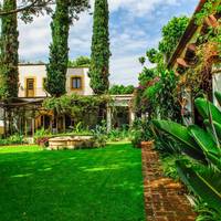Hacienda Los Laureles