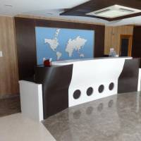 Hiyrooms In Mecricar Road