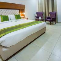Mint Hotel Premia