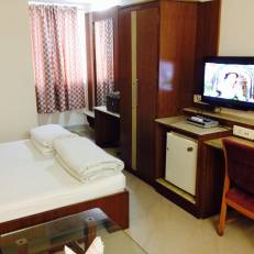 Jain's Hotel Rajhans