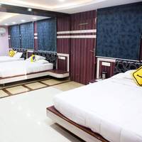 Vista Rooms at M.P Nagar